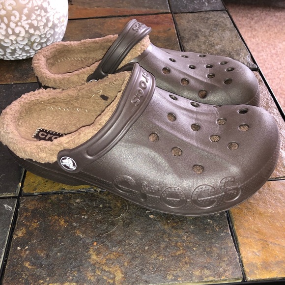CROCS Other - 🔥UNISEX MOCCASIN CROCS MEN 7 WOMENS 9